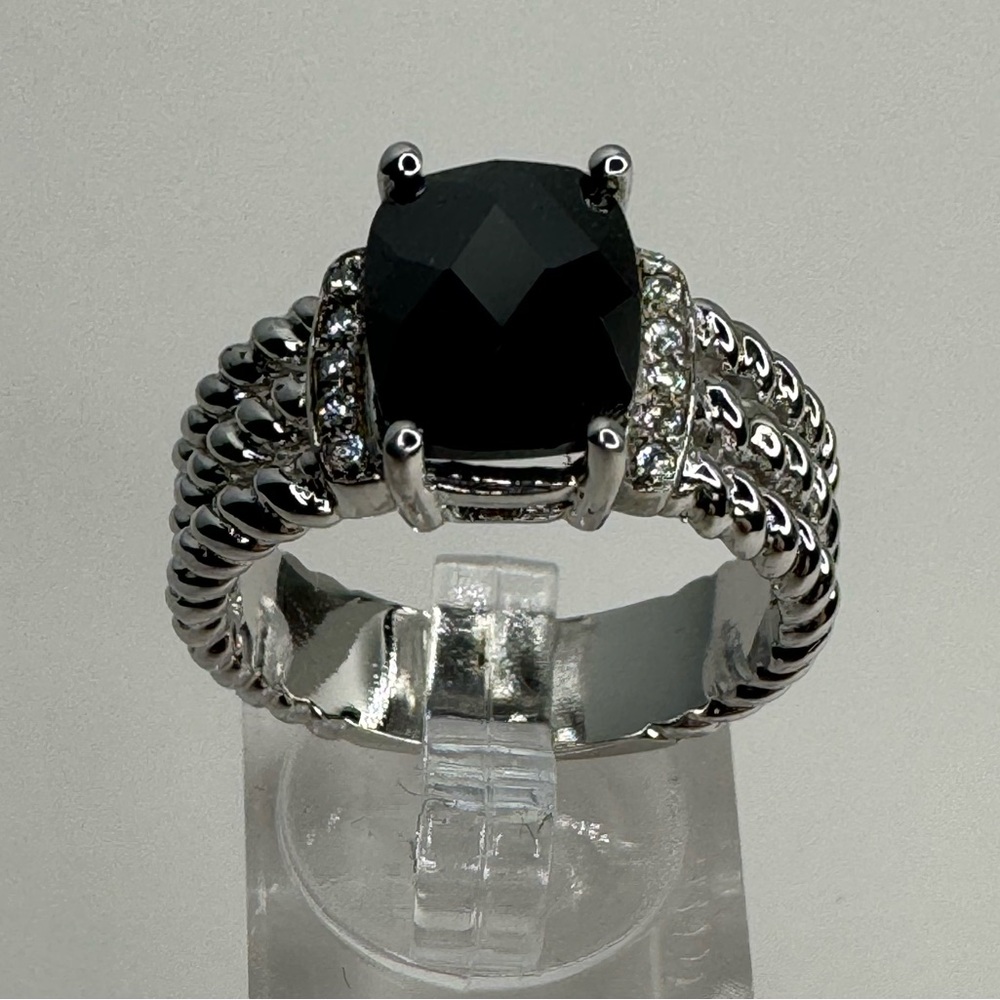BLACK ONYX WHEAT RING